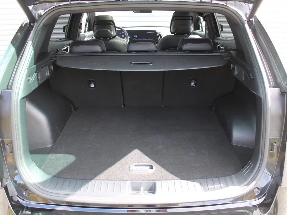 Kia Sportage 1.6 T-GDi Hybrid GT-Line | Stuur-/stoelverwarming | Elek. stoelverstelling + achterklep | Schuifdak | 18' LM | Cruise adapt. | Camera |