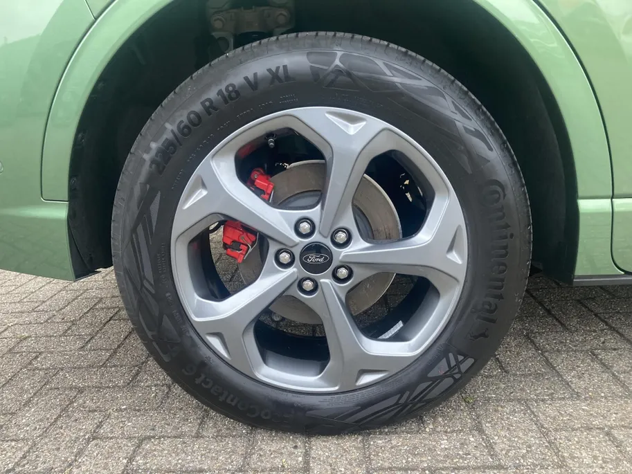 Ford Kuga 2.5 PHEV 243 pk ST-Line X Winter Pack - AGR stoelen - BLISS - Adaptieve Cruise Control