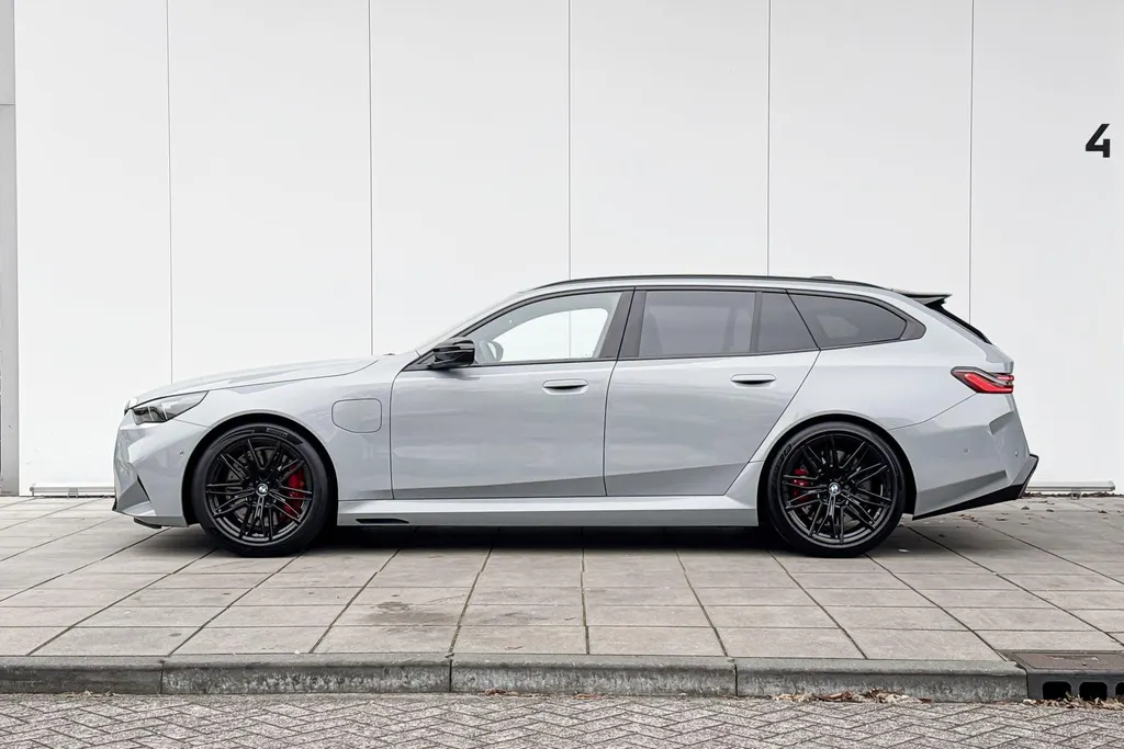 BMW M5 Touring M5
