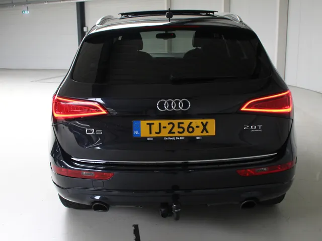 Audi Q5 2.0T Quattro Automaat | Panoramadak | Leder | Trekhaak | Parkeercamera | El. Stoelverstelling
