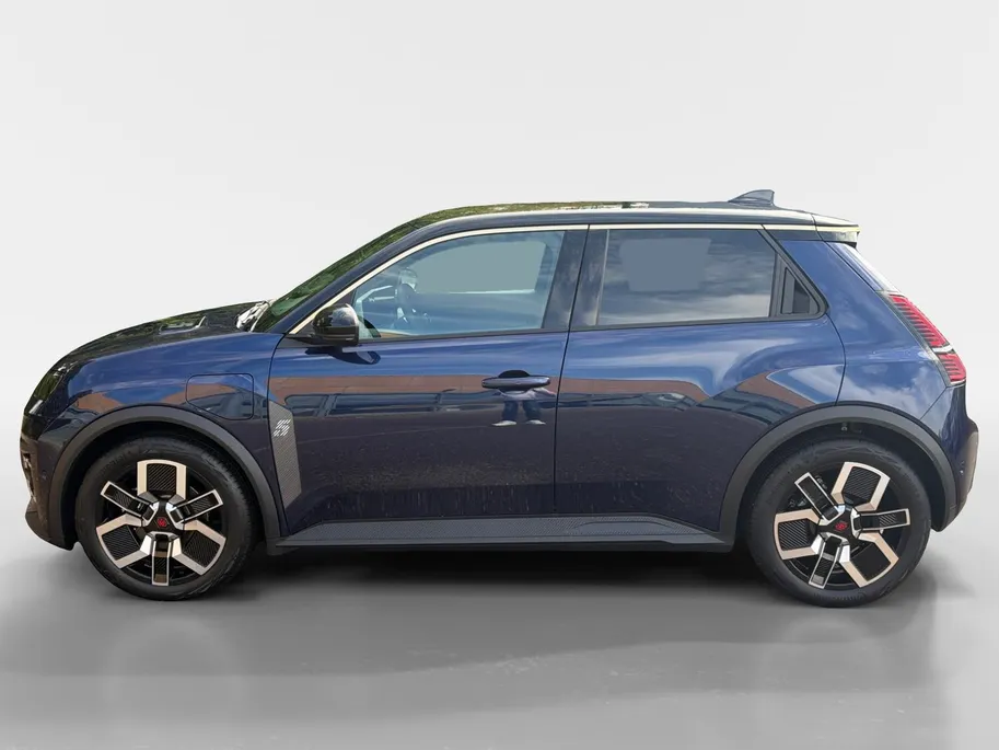 Renault 5 comfort range techno 52 kWh nu op voorraad met 1600,- korting , Pack Advanced Driving Assist , pack winter , Pack Harman Kardon premium sound , Apple Carplay/Android Auto , stoel en stuurverwarming , camera .