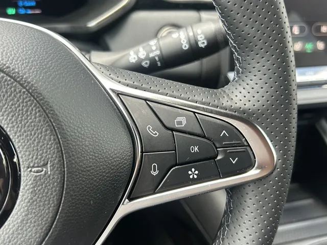 Mitsubishi Grandis 1.8i HEV First Edition | Navigatie | 8 jaar garantie