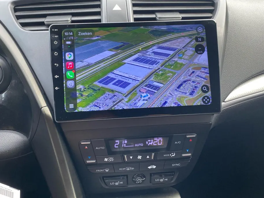 Honda Civic 1.8 Sport NL Auto | CarPlay | Stoelverwarming | Camera | Trekhaak | Etc.