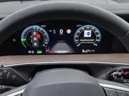 Volkswagen Tayron 1.5eHybrid 150kW/204PK Life Edition · Panoramadak · Harman/Kardon sound · 360°Camera · Garantie t/m 12-02-2031 of 100000km.