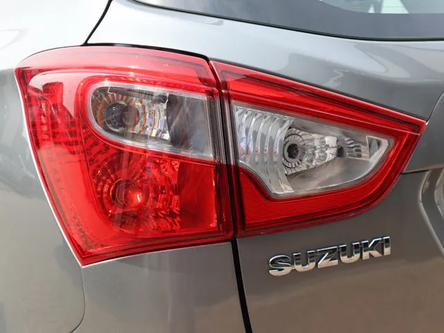 Suzuki S-Cross SX4 1.6 Comfort | Carplay | Trekhaak | All Seasons