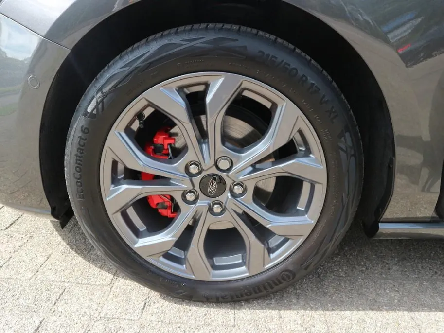 Ford Focus Wagon 1.0 EcoBoost Hybrid ST Line Style 125pk met Parking-, Winter-, Family-, en Design Pack