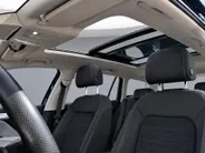Volkswagen Passat Variant 1.4 TSI eHybrid 218pk GTE Business · SOH 91,3% · Panoramadak · Navigatie · Camera + Parkeersensoren · Apple/Android Car Play