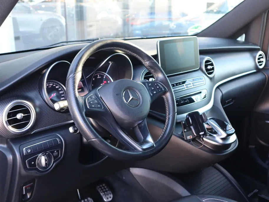 Mercedes-Benz V-Klasse 250d DC AMG AVANTGARDE DISTRONIC