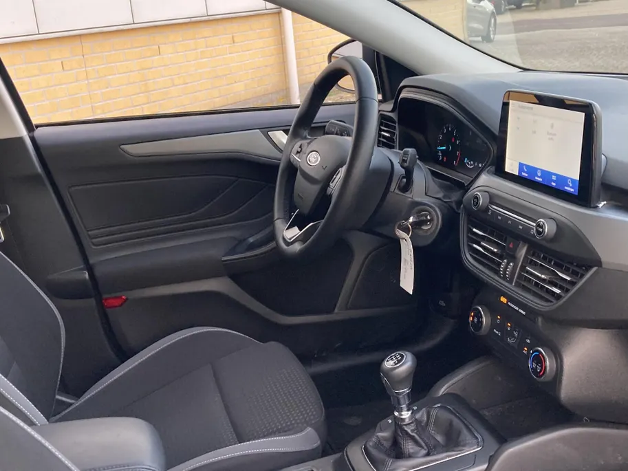 Ford Focus 1.0 EcoBoost 100 pk Connected Navigatie - Apple Carplay/ Android Auto- Stoelhoogte verstelling passagier   - NIEUW MODEL