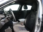 Alfa Romeo Junior Elettrica 54 kWh | Carplay | Clima | Cruise | LED | 18'