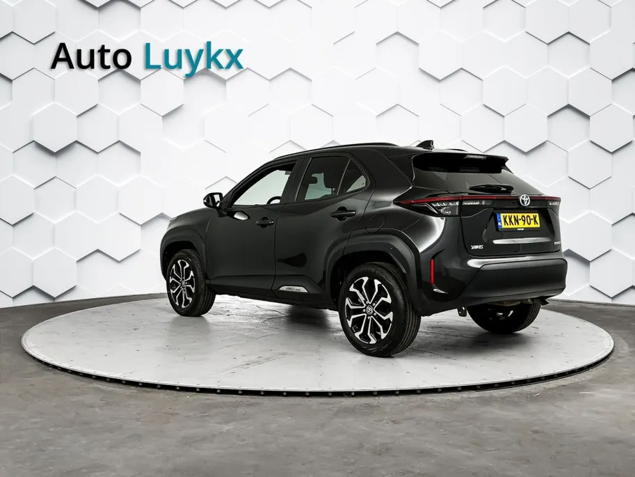Toyota Yaris Cross 1.5 Hybrid Dynamic | Navigatie | 17'' L.M. Velgen | Adaptieve Cruise Control