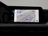 Volkswagen Golf 1.0 eTSI 110pk DSG Life Business · Camera · Apple/Android Car Play · ACC · Sfeerverlichting · Navigatie · Verkeersbord Detectie · Garantie t/m 06-02-2028 of 100.000km