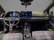 Volkswagen Golf 1.5 272pk DSG eHybrid GTE · Panoramadak · Wegklapbare Trekhaak · Camera · Apple/Android Car Play · 18'' Inch · Garantie t/m 16-10-2030 of 100.000km