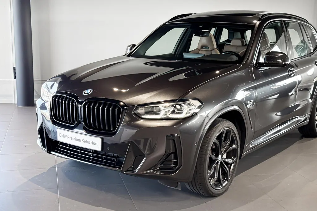 BMW X3 xDrive30e High Executive