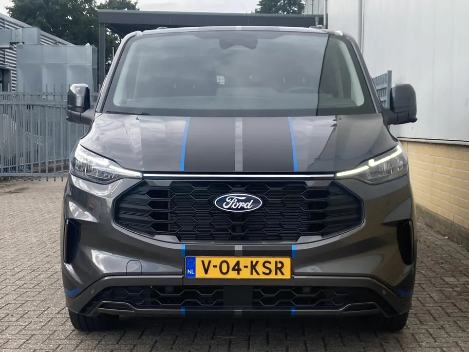 Ford Transit Custom 320 2.0 TDCI 170 pk L1H1 Sport DC AWD Dubbele Cabine - AWD - Elektrische schuifdeuren - Wegklapbare Trekhaak - 360gr Camera
