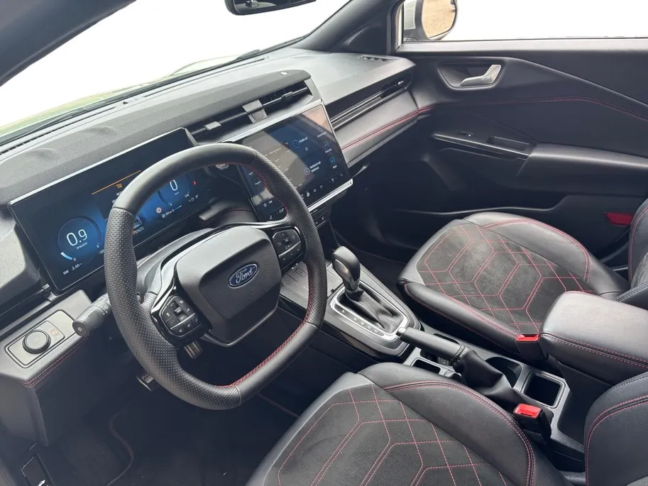 Ford Puma 1.0 EcoBoost Hybrid ST-Line X | Winter Pack | Elektr. kofferbak | Dodehoek detectie | Apple Carplay / Android auto