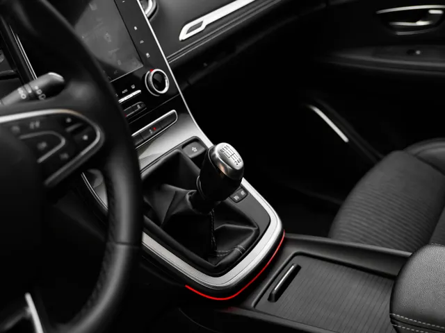 Renault Grand Scénic 1.3 TCe Techno 7p. | 7-persoons | navigatie | all season banden