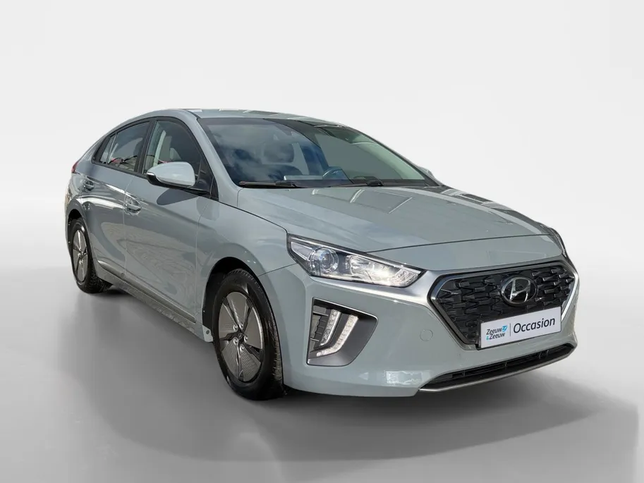 Hyundai IONIQ 1.6 GDi Hybrid i-Motion | Nette auto | Dealer onderhouden | Achteruitrijcamera | Apple CarPlay & Android Auto | Climate control |