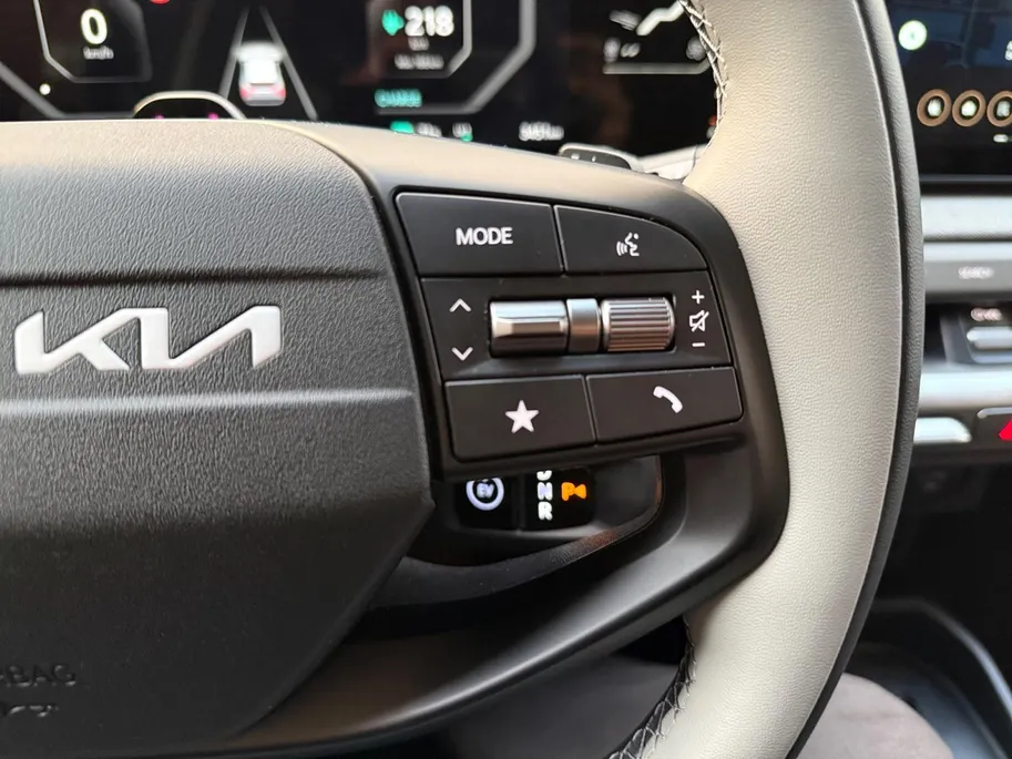 Kia EV4 Plus Advanced 58.3 kWh 204 PK | Metallic lak | Fabrieksgarantie t/m 17-11-2032 +3x 1 jaar* | NAP