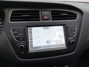 Hyundai i20 1.0 T-GDI Comfort Automaat | All weatherbanden | Trekhaakl | Navigatie | Camera |