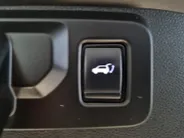 Renault Austral 1.2 E-Tech full hybrid 200 iconic * Panorama Dak  * Cruise Control Adaptief * Trekhaak Afneembaar * 360 Camera * Carplay * Winterpack * LM Velgen * 12 Maanden BOVAG Garantie *