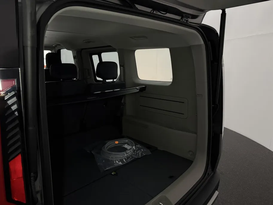 Kia PV5 Passenger 71,2 kWh Elite Executive | Elektrische Deuren + Achterklep! | Vehicle-to-Load | Batterijverwarming I