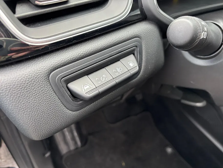 Mitsubishi ASX 1.6 PHEV AT Intense+ | GARANTIE 2032 | STOELVERWARMING | CAMERA'S | 18' LICHTMETAAL |