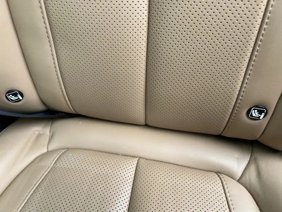Hyundai Santa Fe 1.6 T-GDI HEV Premium Plus Sky 7p. | Zeer netjes | Vol opties! | Trekhaak | Incl. 12 maanden garantie, APK, Onderhoudsbeurt etc. Premiumpakket gratis! |