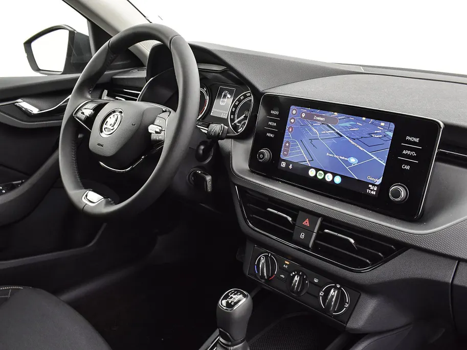 Škoda Scala Selection 1.0 TSI 85 kW / 115 PK Hatchback 6 versn | Image Pakket | 1000,- inruilvoordeel!!