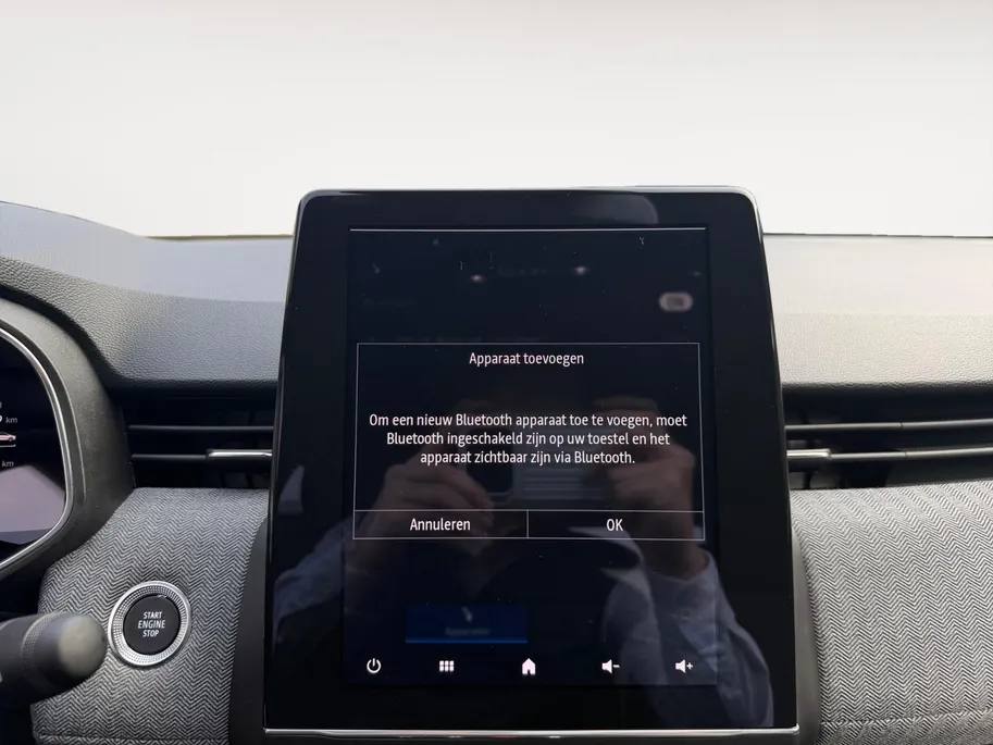 Renault Clio 1.6 E-Tech Full Hybrid 145 techno | Automaat | Apple Carplay & Android Auto | Cruise & Climate Control | LMV | Camera | Parkeersensoren | 12 Maanden BOVAG Garantie