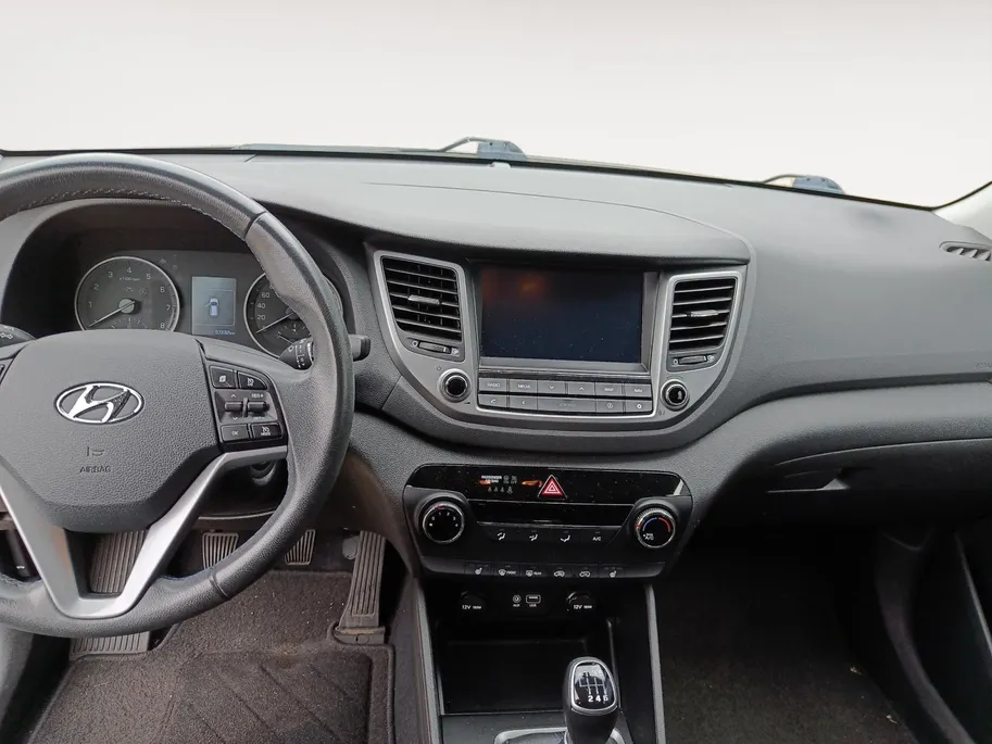 Hyundai Tucson 1.6 GDi Go! | Navigatie | Parkeercamera | Stoelverwarming | Climate control | Cruise control |