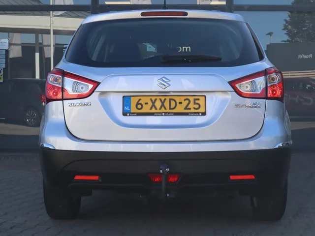 Suzuki S-Cross SX4 1.6 16V Urban Trekhaak