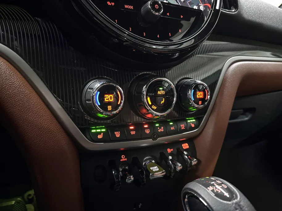 MINI Countryman Cooper S E ALL4 MINI Yours