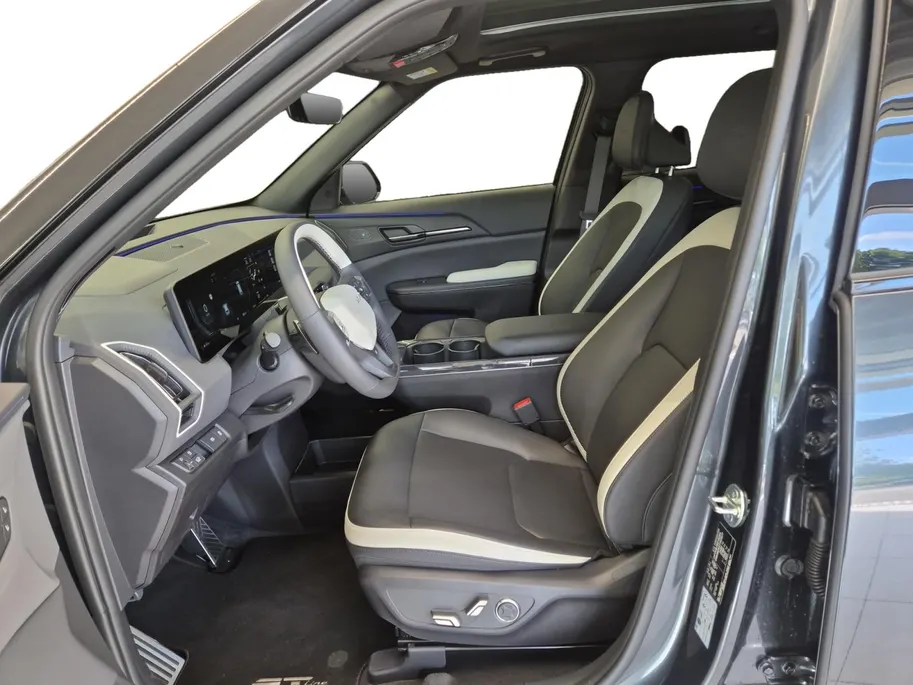 Kia EV5 GT-Line Business Edition 81.4 kWh | Airco | Navi | Camera | Panoramadak | Leder | Stoelverwarming | Stoel met geheugen | DEMO |
