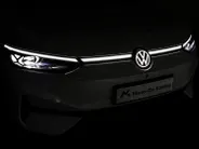 Volkswagen ID.7 Pro Business 286pk 77 kWh · SOH 97,2% · 360 Camera · Head-Up · Alarm · Elek. Trekhaak · Keyless · Elek. Voorstoelen · 20'' Inch · Gratis onderhoud & APK t/m 30-01-2030 · EXTRA INRUILKORTING ·