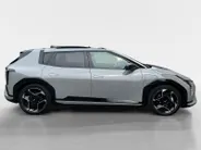Kia EV4 GT-Line 81.4 kWh | Panorama schuif/kanteldak | LED-Matrix | Harman Kardon | wireless carplay | Fabrieksgarantie | NAP