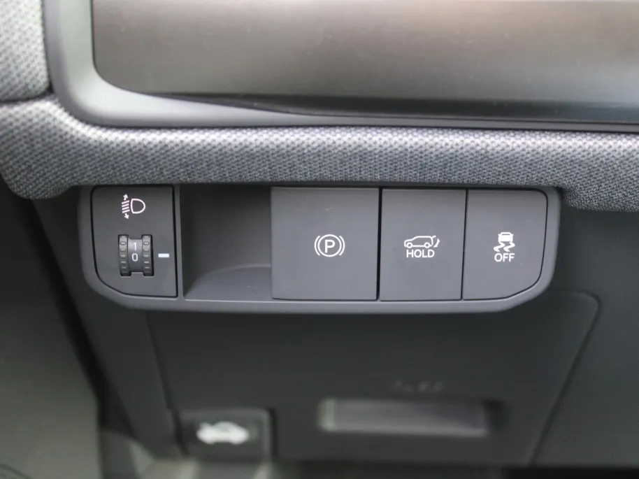 Kia EV3 Plus Advanced 81.4 kWh | Stuur/stoelverwarming | Schuifdak | Camera | Elek. stoelverstelling | 19' LM | Dodehoek detectie | Clima | LED |