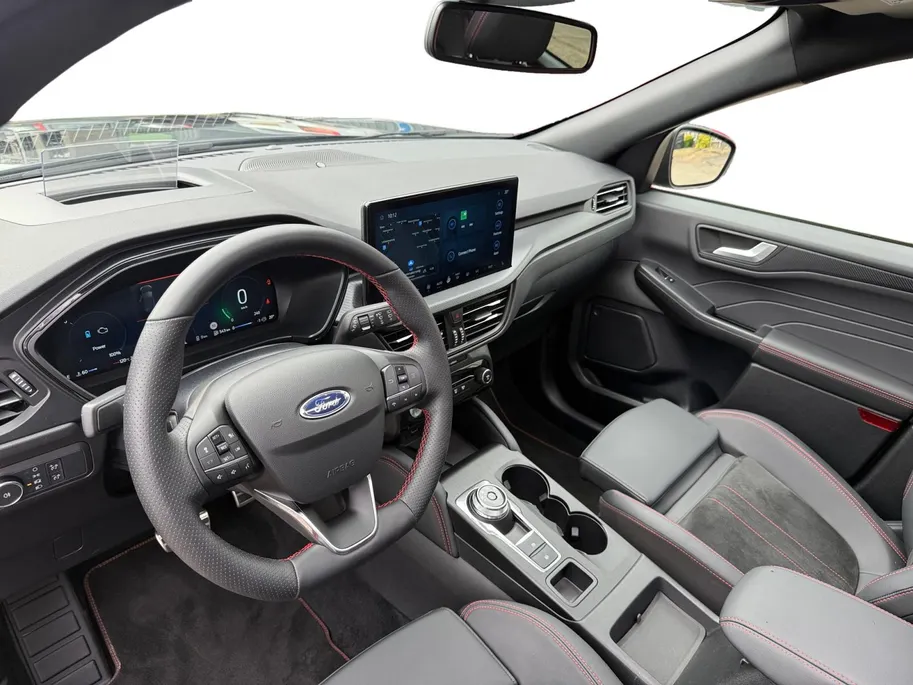 Ford Kuga 2.5 PHEV ST-Line X 1e Eigenaar! | Elektr. Trekhaak | Panoramadak | B&O Sound | Winter Pack | HUD | Dodehoek Detectie | Full optie! | Fabrieksgarantie! |