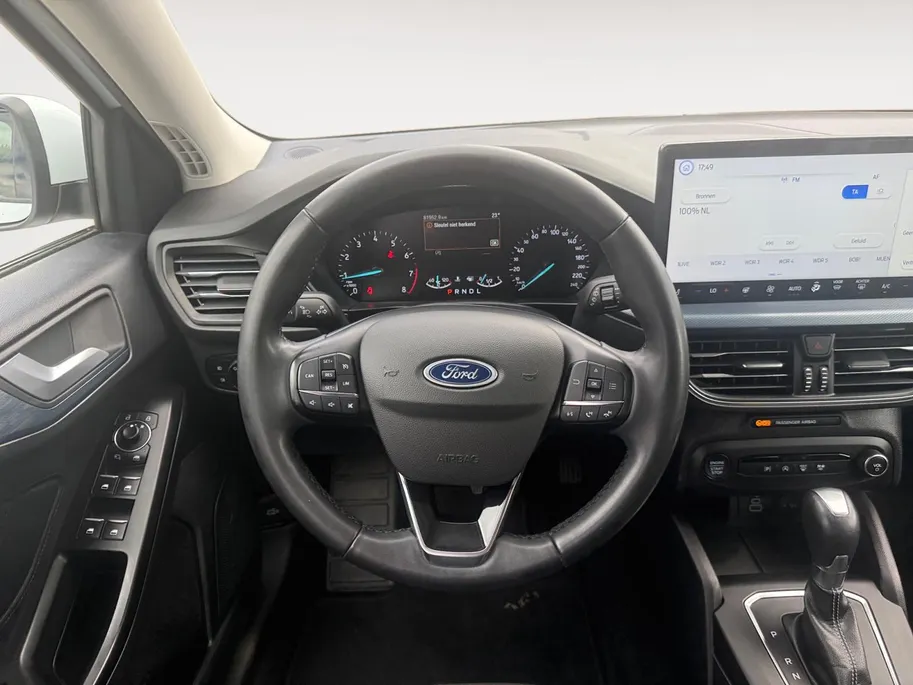 Ford Focus Wagon 1.0 EcoBoost Hybrid Active | Nieuwe Model | SYNC 4 | Trekhaak | Achteruitrijcamera | Winterpack | Privacy Glass | 12 maanden garantie! |