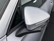 Volkswagen Tiguan 1.5eHybrid 150kW/204PK Life Edition · Panoramadak · Camera + Parkeersensoren · Stoel- & stuurverwarming · Garantie t/m 26-02-2029 of 100000km.