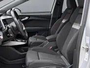Audi Q4 e-tron 40 Launch edition Advanced Plus 77 kWh/204pk · SOH 94,7% · Camera · Matrix LED · Warmtepomp · Head-Up Display · Elek. Achterklep · Dodehoeksensor · Stoelverwarming ·