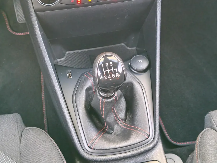 Ford Fiesta 1.0 EcoBoost Hybrid ST-Line | Winter Pack | Apple Carplay Android Auto