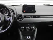 Mazda 2 1.5 Skyactiv-G GT-M | Trekhaak | Camera | Stoelverwarming | 16' LM | Navi | Cruise | Clima | Dodehoek detectie | LED | HUD |