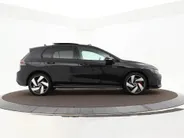 Volkswagen Golf 1.5 eHybrid 272pk DSG GTE · Panoramadak · Leder · Wegklapbare Trekhaak · Stoelventilatie · Camera · Dodehoek Detectie · 18'' Inch · Garantie t/m 30-0-2030 of 100.000km