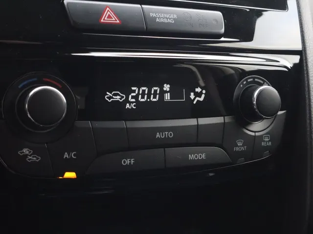 Suzuki Vitara 1.4 Boosterjet Select | Stoel Verwarming | Apple/Android Auto |