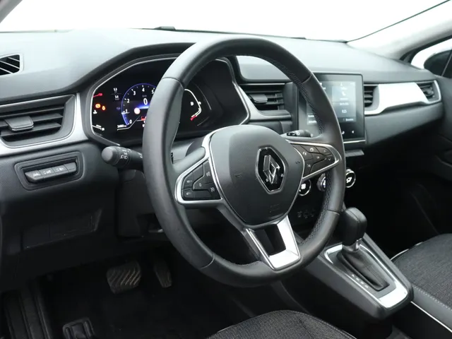 Renault Captur 1.3 TCe 140PK Zen | DEALER ONDERHOUDEN | CLIMAT CONTROL | CARPLAY | PARK. SENSOREN | LM VELGEN