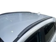 Hyundai Kona EV Comfort 64 kWh | Warmtepomp | 100% SOH | Adaptive cruise control | Apple Carplay & Android Auto | Achteruitrijcamera | Parkeersensoren achter | Keyless entry | DAB radio |