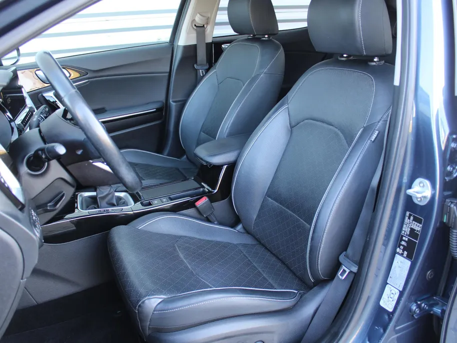 Kia XCeed 1.4 T-GDi ExecutiveLine | Trekhaak | Schuif-/kanteldak | Stuur-/stoelverwarming + ventilatie | 18' LM |