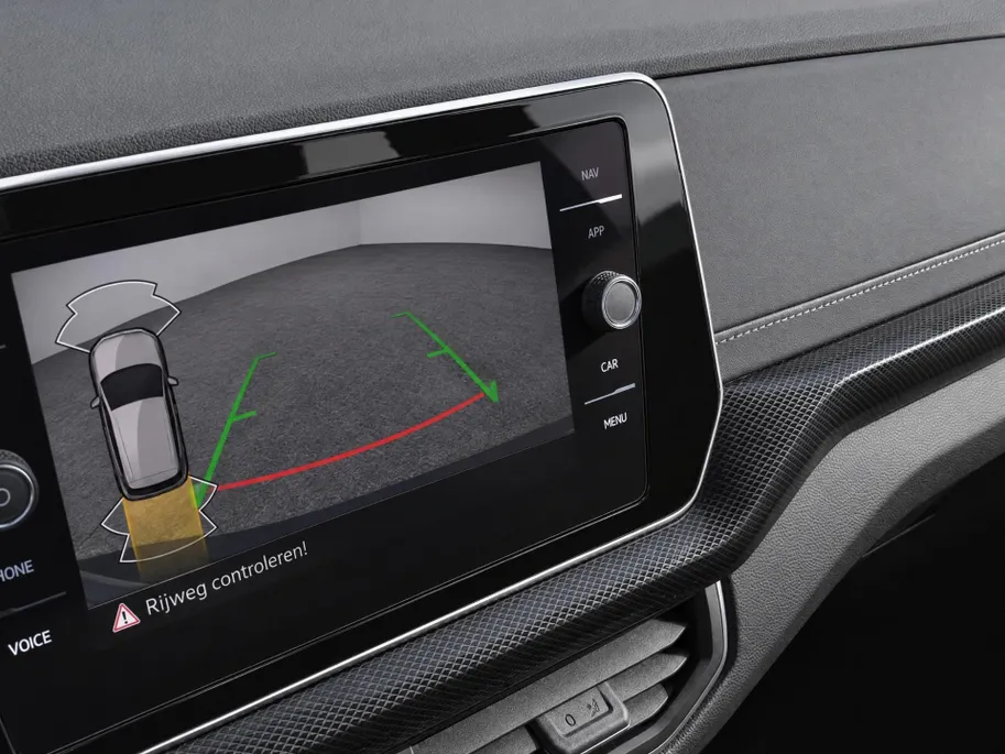 Volkswagen T-Cross 1.0TSI/116PK R-Line Camera + parkeersensoren · Apple/Android Car Play · Dodehoeksensoren · Garantie t/m 24-02-2028