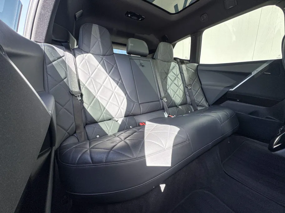 BMW iX xDrive60